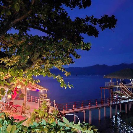 Chue&Larry'S Beachside Homestay Libagon Exterior photo